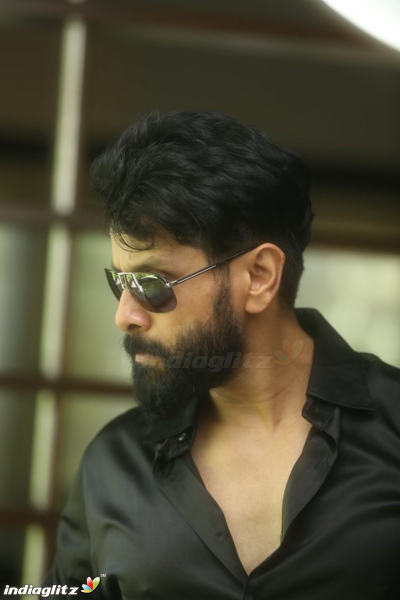 Vikram Gallery Tamil Actor Gallery Stills Images Clips