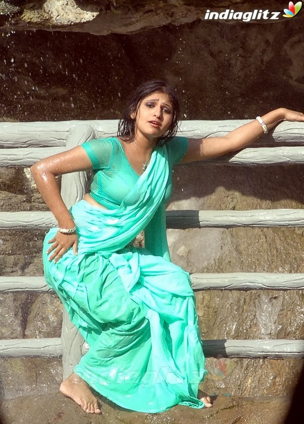 Monica Photos Tamil Actress Photos Images Gallery Stills And Clips