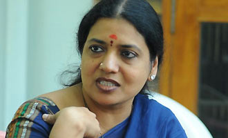Jeevitha Rajasekhar sentenced to 2 years in jail - Telugu Movie News - IndiaGlitz.com - Jeevitha241114_1t