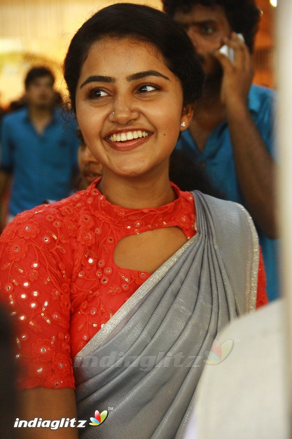 Anupama Parameshwaran Tamil Actress Image Gallery
