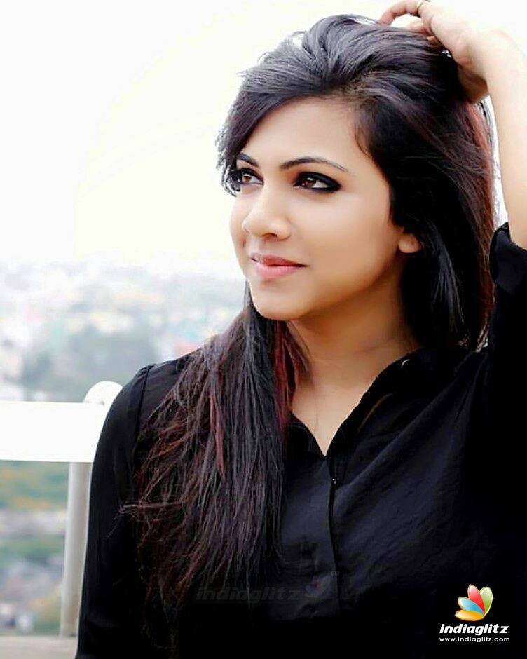 Madonna Sebastian Gallery - Tamil Actress gallery stills images clips ...