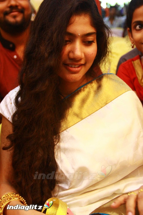 Sai Pallavi Actress Hd Images