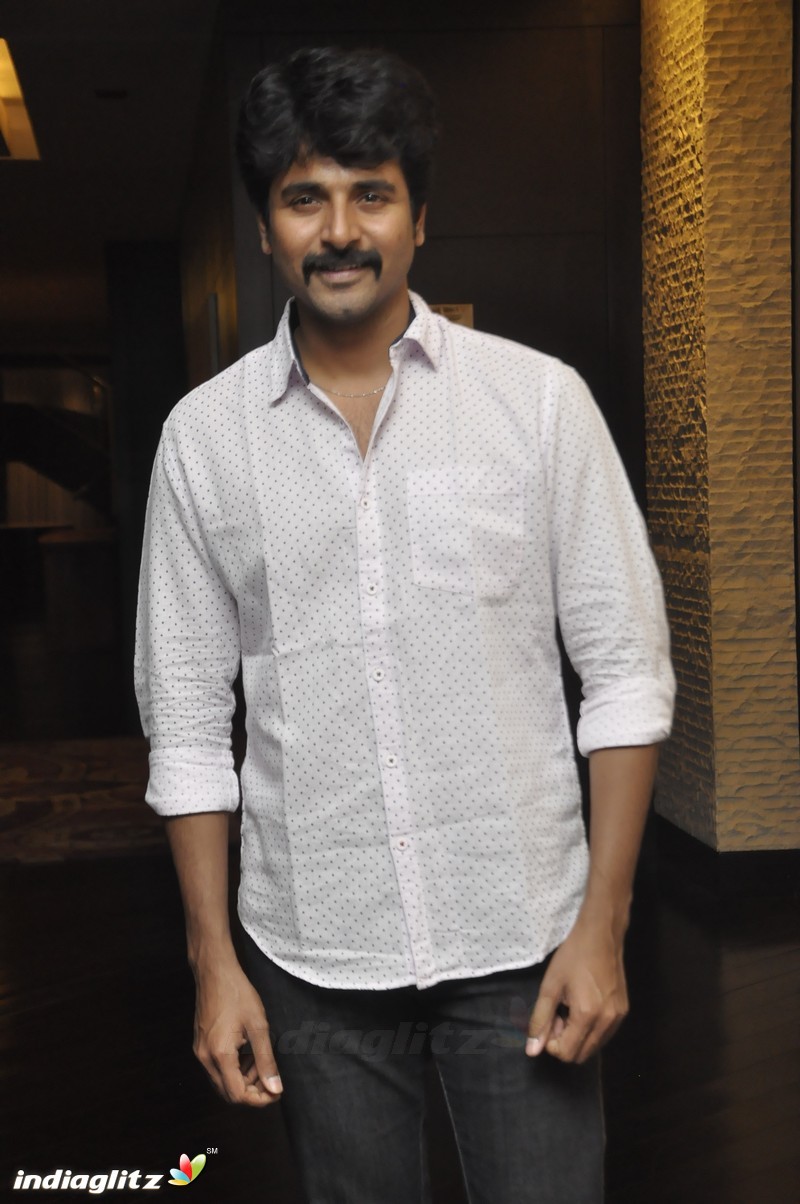 Sivakarthikeyan Gallery - Tamil Actress Gallery stills images clips ...