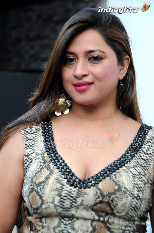 Farah Khan Telugu Actress Image Gallery