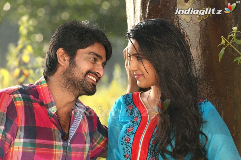 Oka Manasu Photos - Telugu Movies photos, images, gallery, stills ...